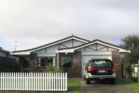 Photo of property in 56a Gray Avenue, Paraparaumu Beach, Paraparaumu, 5032
