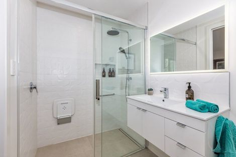 Photo of property in 80 Waipunahau Road, Waikanae, 5036