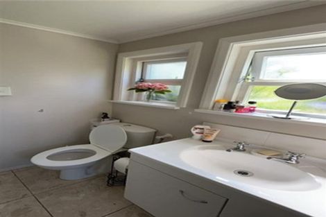 Photo of property in 51b Barnard Street, Wadestown, Wellington, 6012