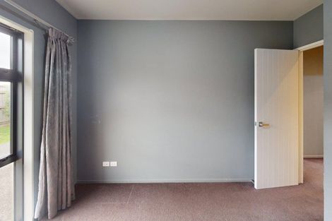 Photo of property in 57 Tennyson Avenue, Kelvin Grove, Palmerston North, 4414