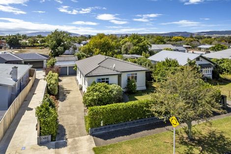 Photo of property in 25 Brightwater Terrace, Terrace End, Palmerston North, 4410