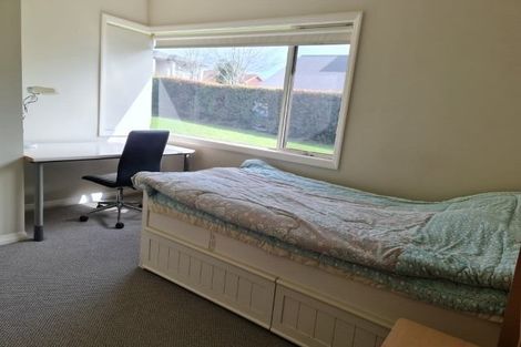 Photo of property in 37 English Oak Drive, Schnapper Rock, Auckland, 0632