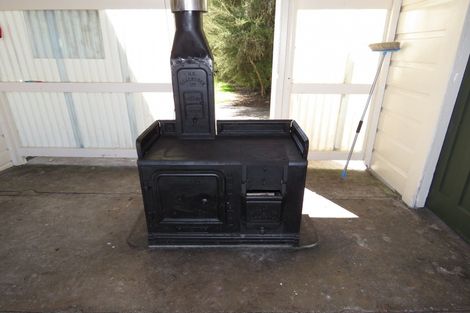 Photo of property in 2c&d Dunn Street, Reefton, 7830