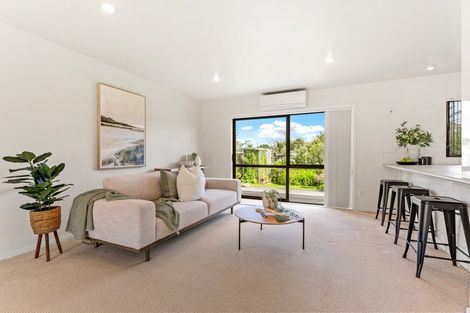 Photo of property in 10 Long Meadow Lane, Matakana, Warkworth, 0985