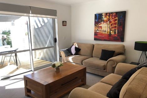 Photo of property in 5 Gallipoli Place, Flat Bush, Auckland, 2019