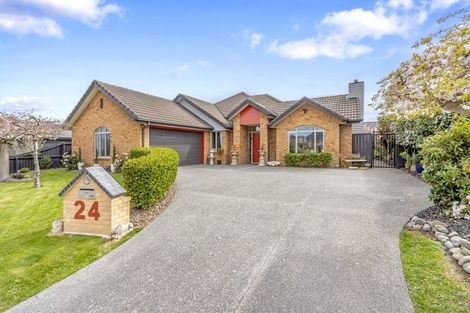 Photo of property in 24 Date Crescent, Aidanfield, Christchurch, 8025
