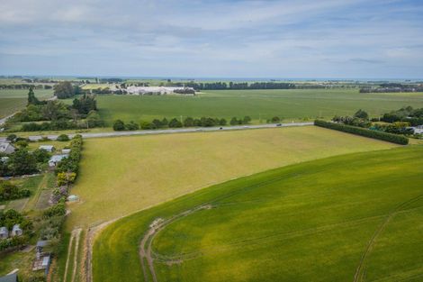 Photo of property in 21 Dominion Road, Kerrytown, Timaru, 7973