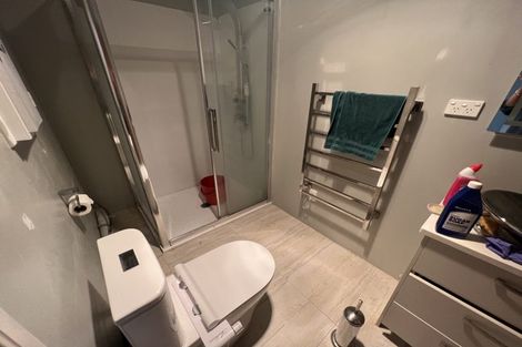 Photo of property in 5 Bellfield Road, Opaheke, Papakura, 2113