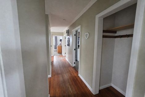 Photo of property in 9 Kauri Street, Gonville, Whanganui, 4501