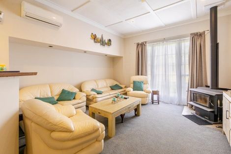 Photo of property in 20 Knorp Street, Otane, 4202