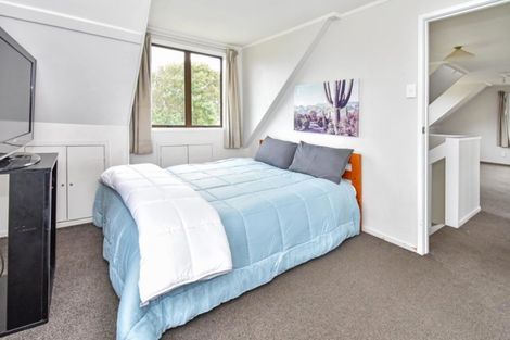 Photo of property in 17 Rangataua Place, Manurewa, Auckland, 2102