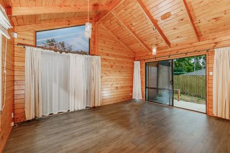 Photo of property in 24 Miriam Corban Heights, Henderson, Auckland, 0612