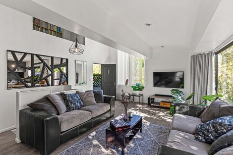 Photo of property in 123 Ravensdale Rise, Westmorland, Christchurch, 8025