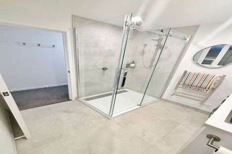 Photo of property in 12 Bayview Crescent, Duvauchelle, 7581