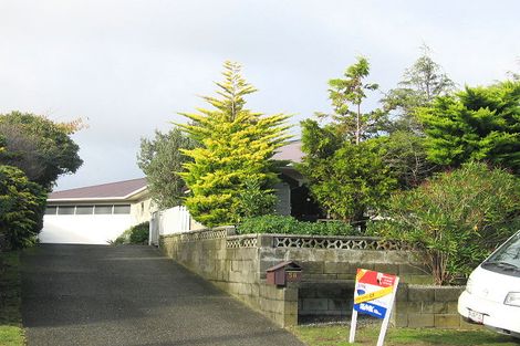 Photo of property in 56 Gray Avenue, Paraparaumu Beach, Paraparaumu, 5032