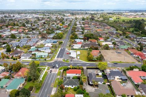 Photo of property in 1/45 Grove Road, Papakura, 2110