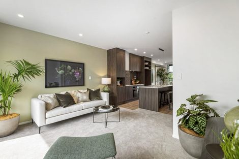 Photo of property in 2/19 Windlass Street, Long Bay, Auckland, 0630