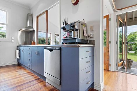 Photo of property in 60 Naples Street, Martinborough, 5711
