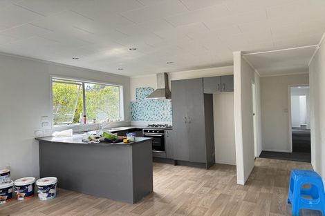 Photo of property in 8 Kopi Place, Massey, Auckland, 0614