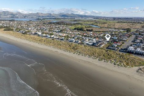 Photo of property in 2/59 Oram Avenue, New Brighton, Christchurch, 8061