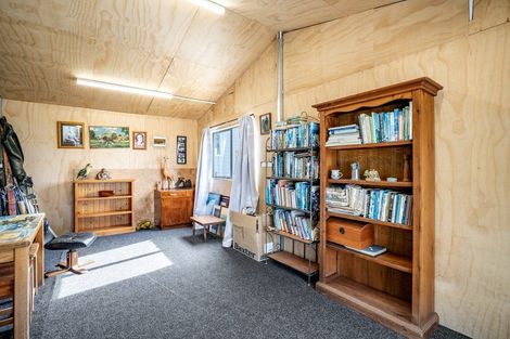 Photo of property in 93 Woodlands Cemetery Road, Woodlands, Invercargill, 9871