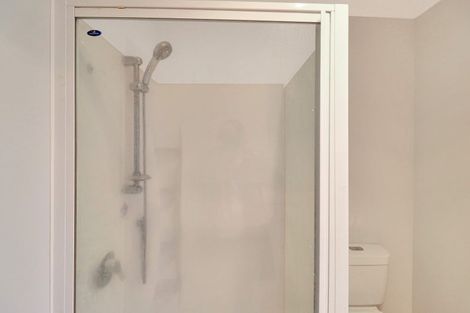 Photo of property in 24 Wagon Road, Stokes Valley, Lower Hutt, 5019