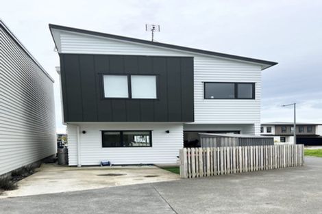 Photo of property in 15 Tahingamanu Road, Hobsonville, Auckland, 0616