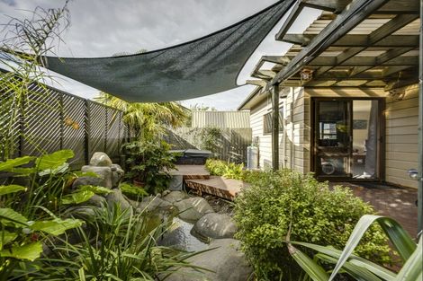Photo of property in 213 Taradale Road, Pirimai, Napier, 4112