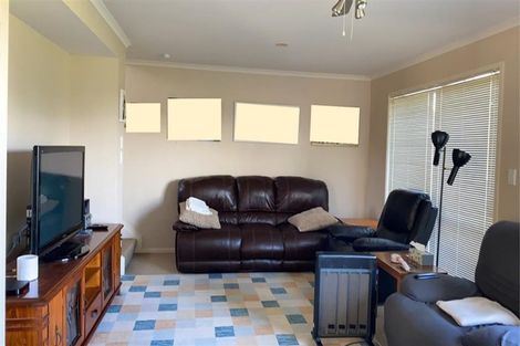 Photo of property in 20 Keepers Drive, Gulf Harbour, Whangaparaoa, 0930