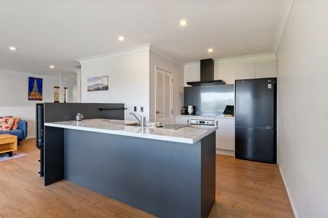 Photo of property in 29b Newport Terrace, Seatoun, Wellington, 6022