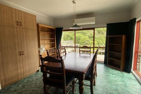 Photo of property in 56 Hampden Street, Picton, 7220