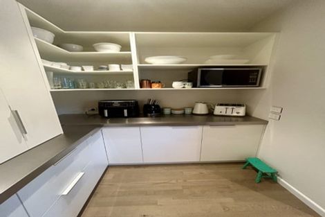 Photo of property in 5 Old Racecourse Road, Albert Town, Wanaka, 9305