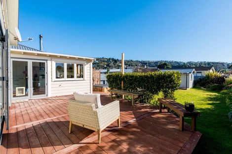 Photo of property in 180 Victoria Road, Saint Clair, Dunedin, 9012