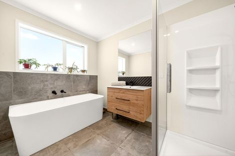 Photo of property in 5 Maple Grove, Solway, Masterton, 5810