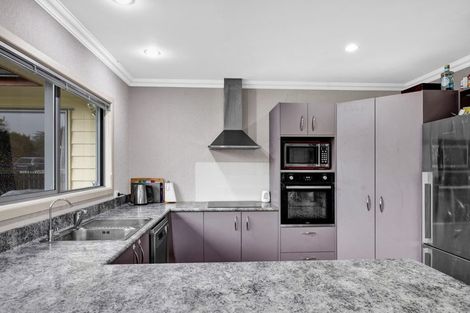 Photo of property in 13 Craig Street, Stratford, 4332