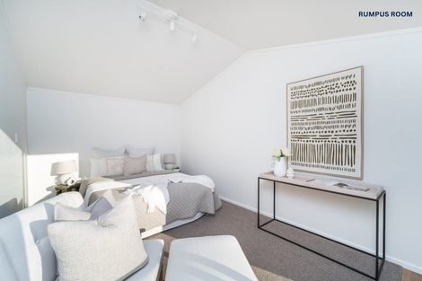 Photo of property in 18 Ashford Avenue, Hokowhitu, Palmerston North, 4410