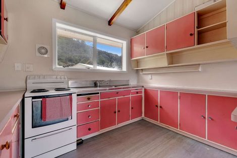 Photo of property in 122 Mallard Drive, Selwyn Heights, Rotorua, 3015