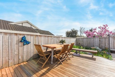 Photo of property in 2/2 Langbein Street, Stoke, Nelson, 7011