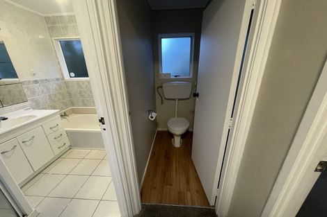 Photo of property in 1/10 Halder Place, Torbay, Auckland, 0632