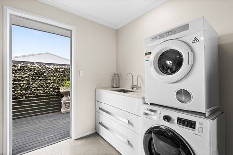 Photo of property in 5 Arbuckle Road, Frimley, Hastings, 4120