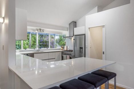 Photo of property in 12 Whitehills Road, Waitoki, Silverdale, 0994