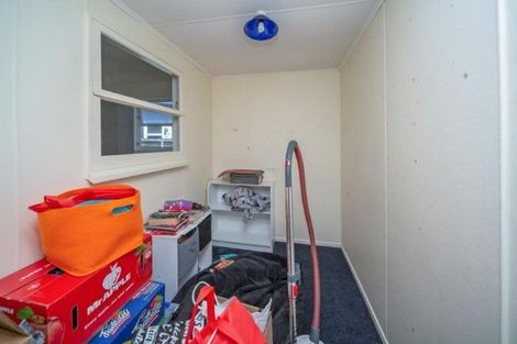 Photo of property in 25 Hunter Street, Hawera, 4610