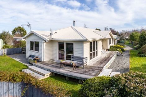 Photo of property in 345 Waihakeke Road, Waihakeke, Carterton, 5792