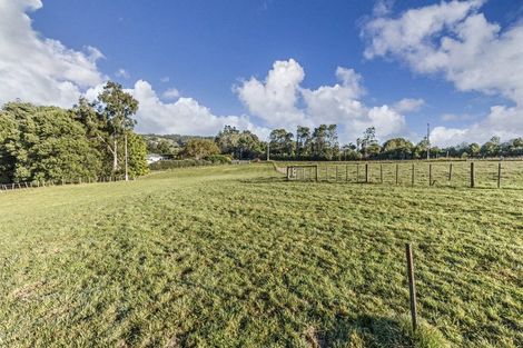 Photo of property in 750 Kaipara Coast Highway, Kaukapakapa, 0871