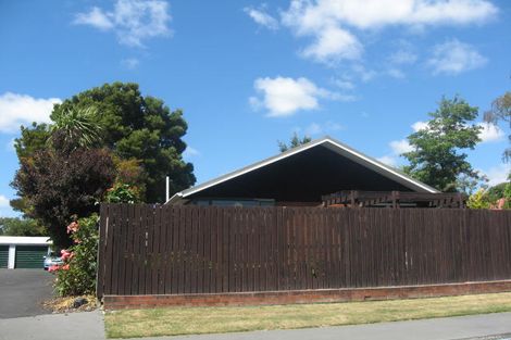 Photo of property in 3/12 Field Terrace, Upper Riccarton, Christchurch, 8041