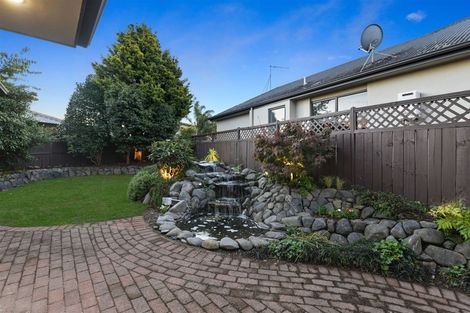 Photo of property in 2 Keswick Crescent, Huntington, Hamilton, 3210