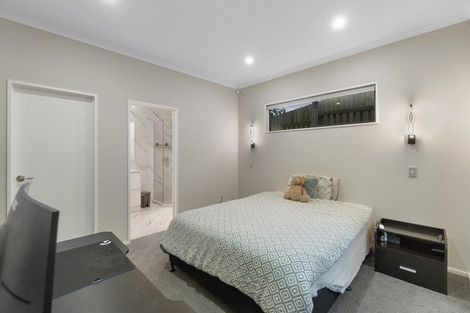 Photo of property in 3 Penny Lane, Pukekohe, 2120