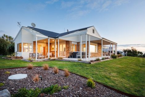 Photo of property in 333 Ngahere Park Road, Turitea, Palmerston North, 4472