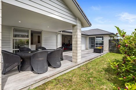 Photo of property in 93 Sandhurst Drive, Papamoa Beach, Papamoa, 3118