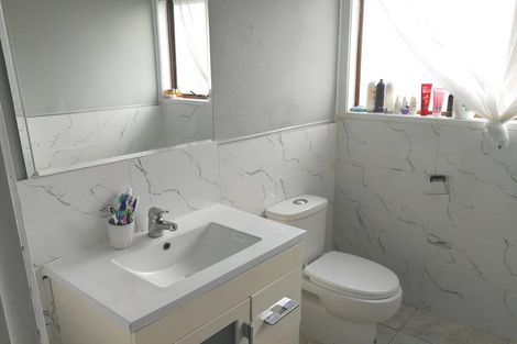 Photo of property in 43 Catkin Crescent, Papatoetoe, Auckland, 2025